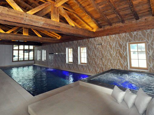 Edelstahlbecken mit Whirlpool