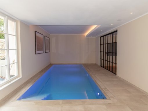 Indoor-Becken